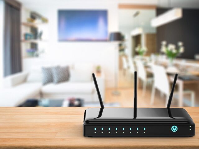 Bộ định tuyến là gì? Làm sao bảo vệ an toàn cho mạng Wi-Fi tại nhà? Bộ định tuyến là gì? Làm sao bảo vệ an toàn cho mạng Wi-Fi tại nhà?