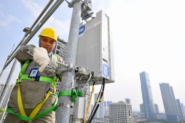 MobiFone công bố thử nghiệm thành công mạng 5G MobiFone công bố thử nghiệm thành công mạng 5G