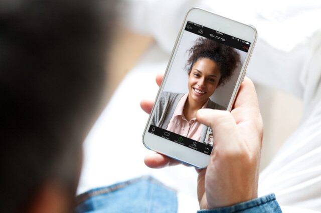 Dùng camera điện thoại Android làm webcam máy tính
