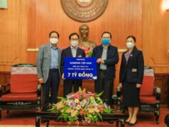 Samsung trao tặng 10 tỷ đồng chung tay phòng chống dịch COVID-19 Samsung trao tặng 10 tỷ đồng chung tay phòng chống dịch COVID-19