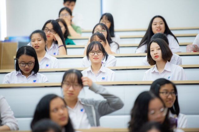 Cùng “Xây dựng – Bảo vệ - Giáo dục” vì một Việt Nam số hóa