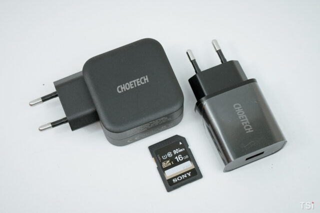 Hai bộ sạc Choetech Q6006 và Choetech Q5003 Hai bộ sạc Choetech Q6006 và Choetech Q5003