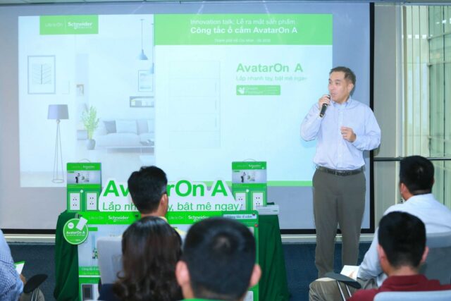 Schneider Electric ra mắt công tắc ổ cắm AvatarOn A Schneider Electric ra mắt công tắc ổ cắm AvatarOn A
