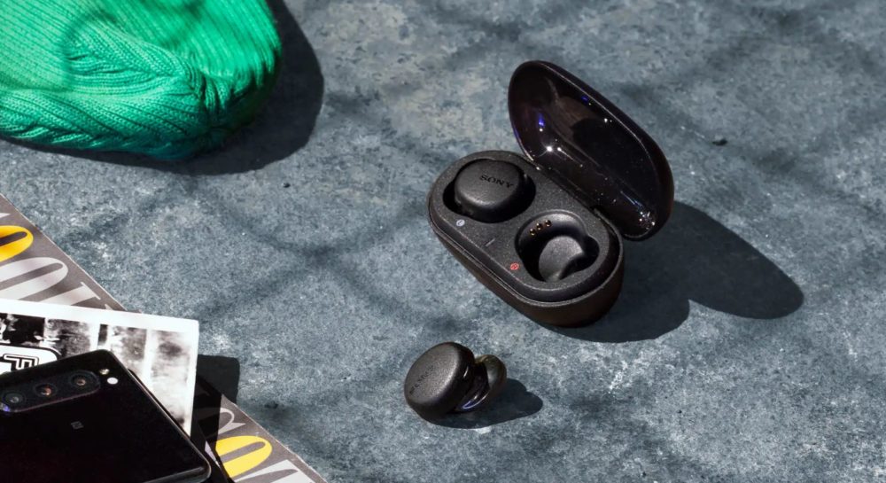Ra máy tai nghe Sony Extra Bass True Wireless WF-XB700