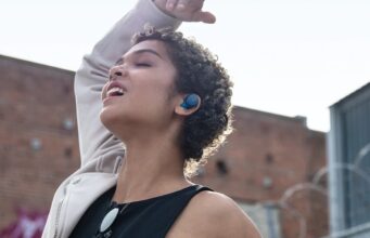 Sony WF-XB700: Tai nghe chuẩn chất âm, rảnh tay cùng công nghệ!
