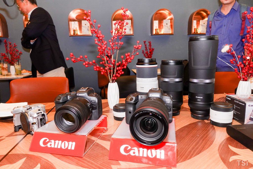 Canon EOS R5 và R6 ra mắt tại Việt Nam, giá từ 58 triệu đồng