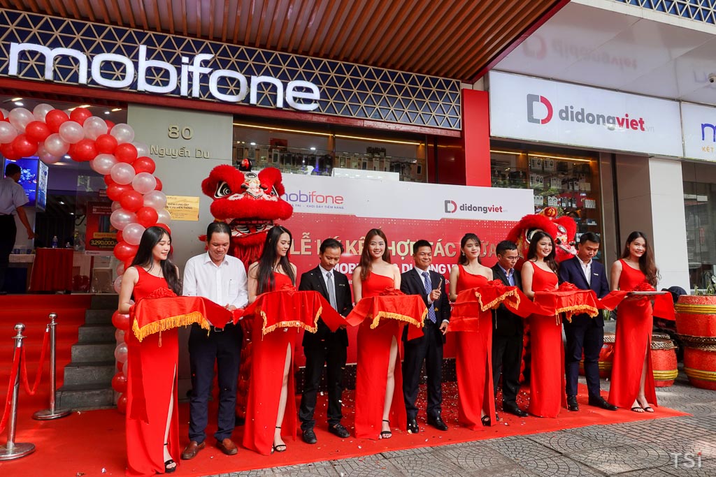Di Động Việt hợp tác Shop in Shop cùng MobiFone, mở 11 cửa hàng liên kết tại TP.HCM