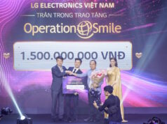 LG đấu giá TV OLED 8K, tặng 1,5 tỷ đồng cho Operation Smile