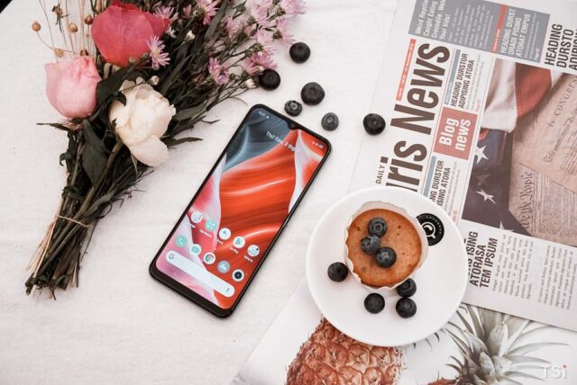 Trên tay Realme C11: hai màu, pin 5.000mAh, giá dưới 3 triệu Trên tay Realme C11: hai màu, pin 5.000mAh, giá dưới 3 triệu
