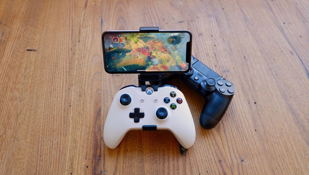 Apple điều chỉnh điều khoản App Store, cho phép phát trực tiếp game trên iPhone và iPad