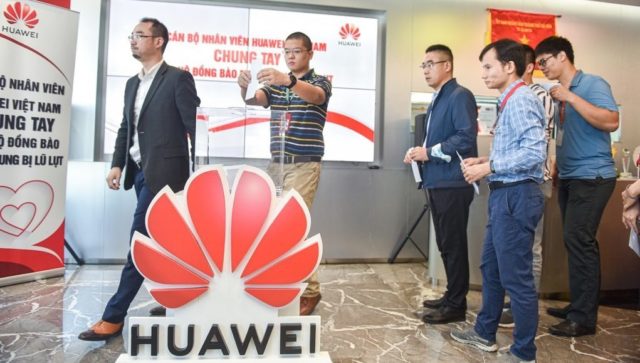 Huawei Việt Nam ủng hộ đồng bào miền Trung 1 tỷ đồng Huawei Việt Nam ủng hộ đồng bào miền Trung 1 tỷ đồng