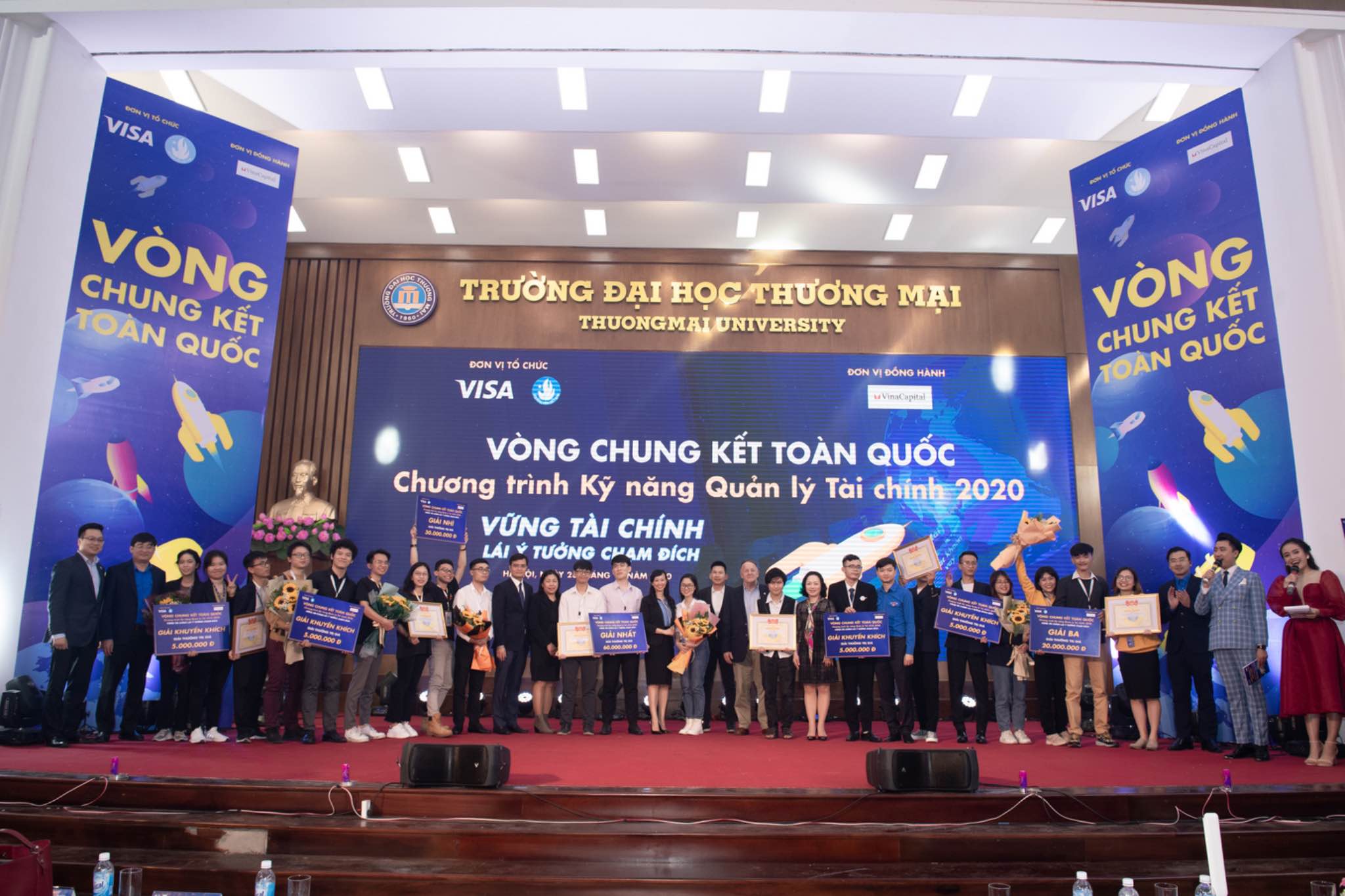 Chung kết chương trình kỹ năng quản lý tài chính 2020 Đêm Chung kết Chương trình Kỹ năng Quản lý Tài chính 2020