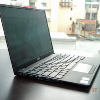 Ra mắt laptop siêu mỏng nhẹ Fujitsu UH-X, giá từ 29,9 triệu đồng