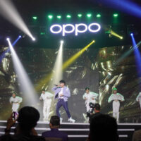 OPPO Reno5 chính thức ra mắt với hai màu, giá 8,7 triệu đồng