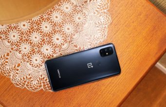 Ra mắt OnePlus Nord N10 5G: màn hình 90Hz, sạc nhanh, giá 7,99 triệu đồng