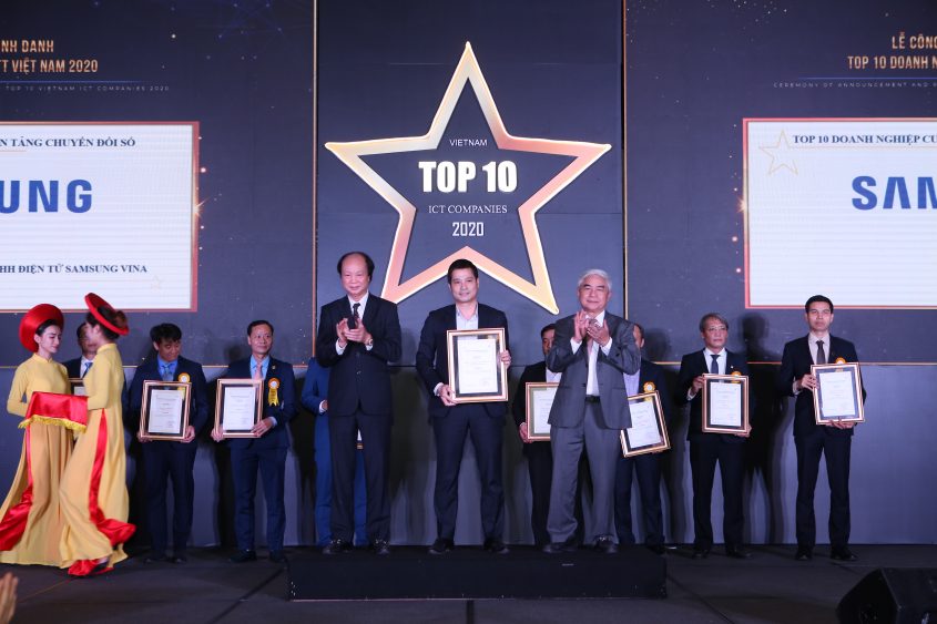 Samsung vào top 10 doanh nghiệp cung cấp chuyển đổi số hàng đầu Việt Nam 2020 Samsung vào top 10 doanh nghiệp cung cấp chuyển đổi số hàng đầu Việt Nam 2020