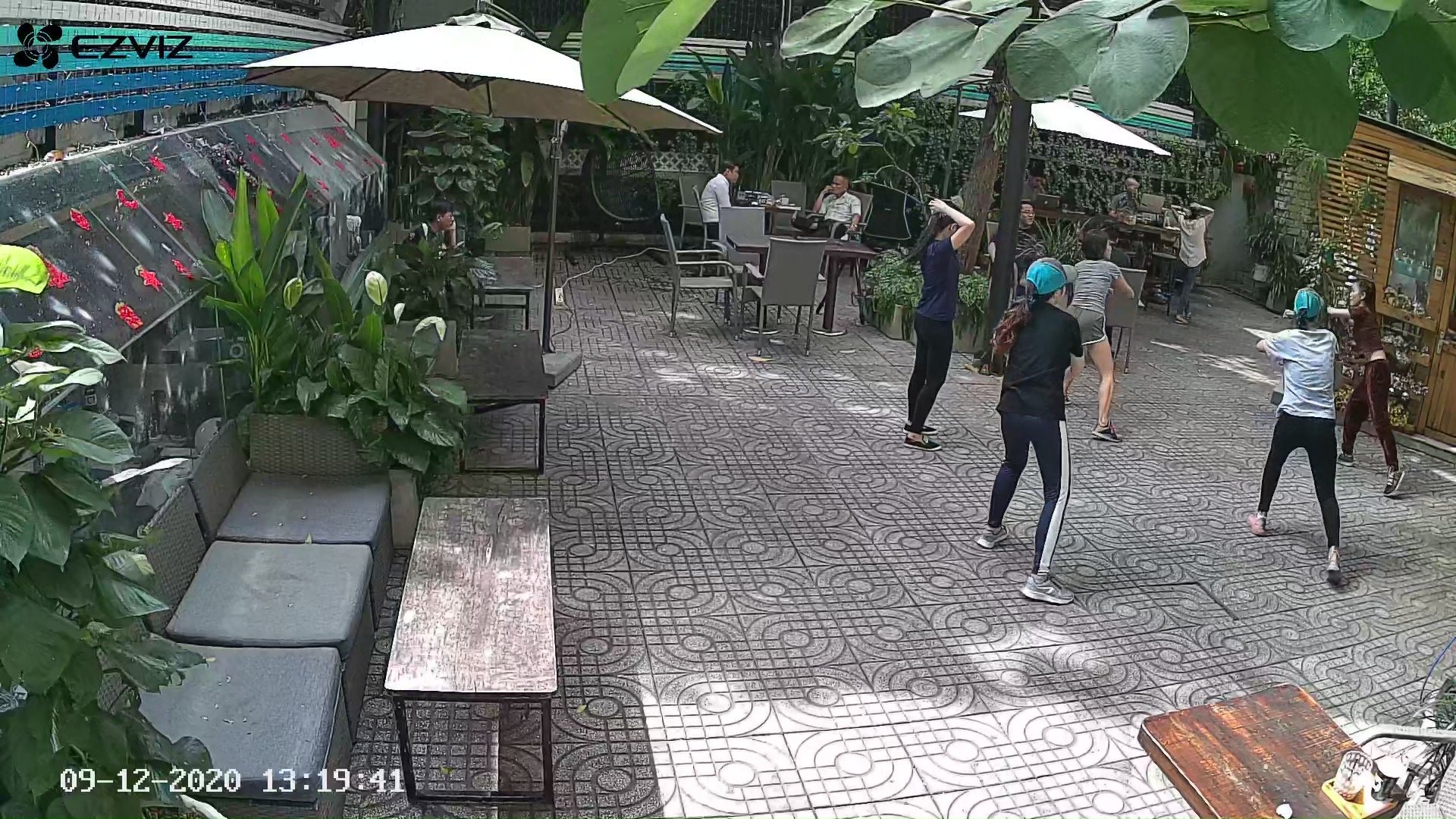 Trải nghiệm camera ngoài trời EZVIZ C8C: camera 360 độ, khả năng quay quét đêm tốt Trải nghiệm camera ngoài trời EZVIZ C8C: camera 360 độ, khả năng quay quét đêm tốt