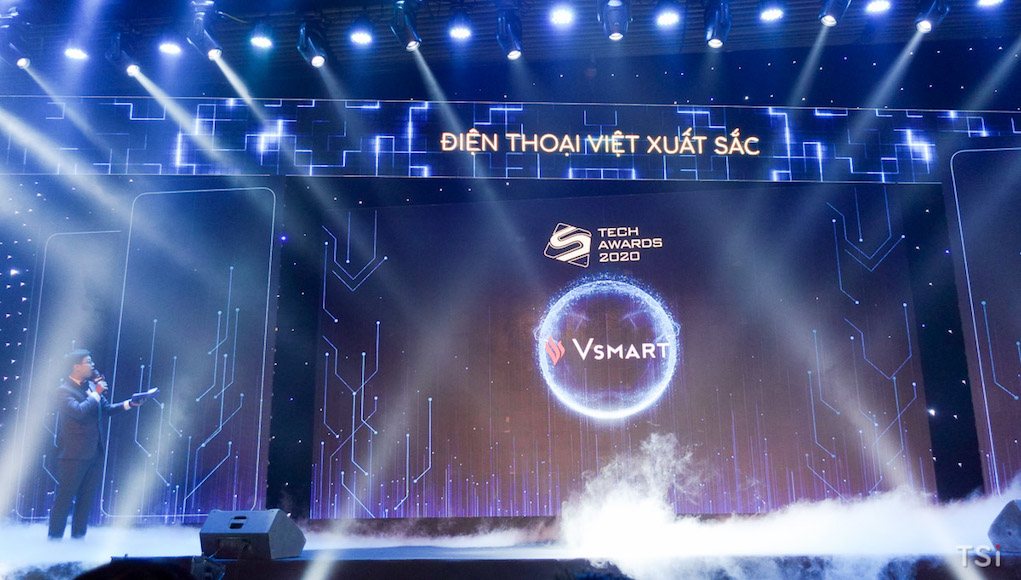 Điện thoại VSmart đoạt nhiều giải thưởng tại Số Hóa Tech Awards 2020