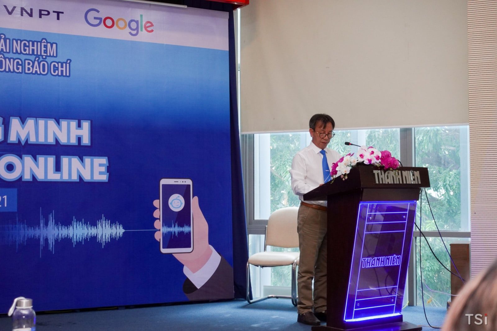 Báo Thanh Niên ra mắt trải nghiệm tương tác dựa trên AI hoàn toàn mới