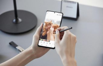 Bút S Pen với công nghệ từ Wacom xuất hiện lần đầu trên dòng Galaxy S Bút S Pen với công nghệ từ Wacom xuất hiện lần đầu trên dòng Galaxy S