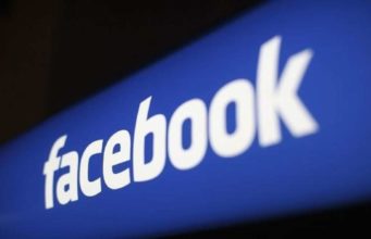 Lo nạn tin giả tác động đến an ninh chính trị Mỹ, Facebook mạnh tay xóa hơn 2.000 tài khoản giả mạo