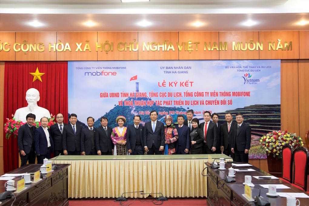 MobiFone, TCDL và Hà Giang hợp tác phát triển du lịch thông minh