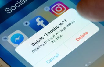 Facebook bị tẩy chay trên toàn cầu, cựu CEO của công ty cũng kêu gọi xóa ứng dụng
