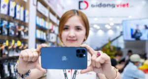 Giá iPhone 12 cuối tháng 3 tại Di Động Việt giảm đến 7 triệu