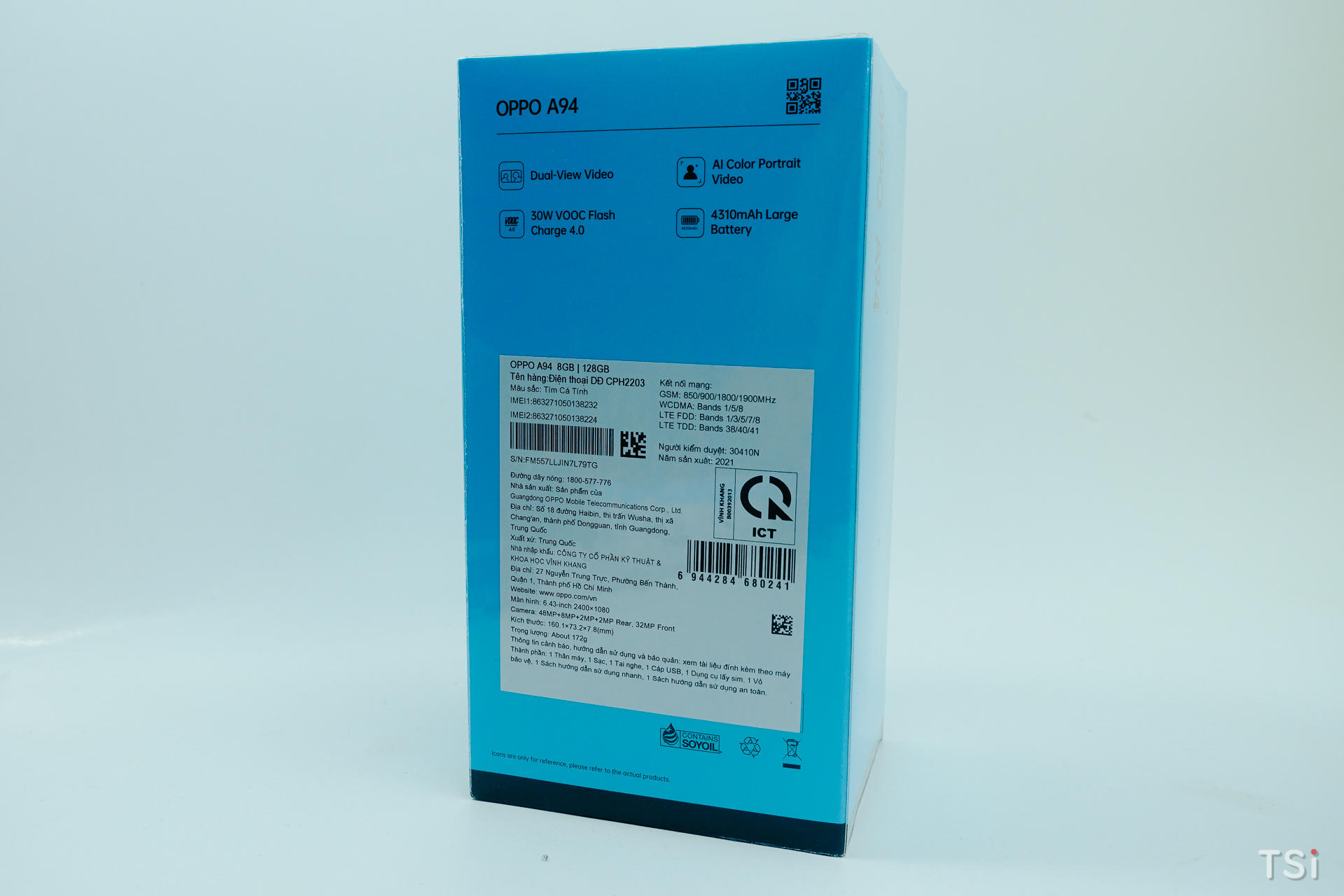 Mở hộp OPPO A94: mặt lưng màu tím huyền ảo, long lanh