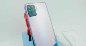 Mở hộp OPPO A94: mặt lưng màu tím huyền ảo, long lanh