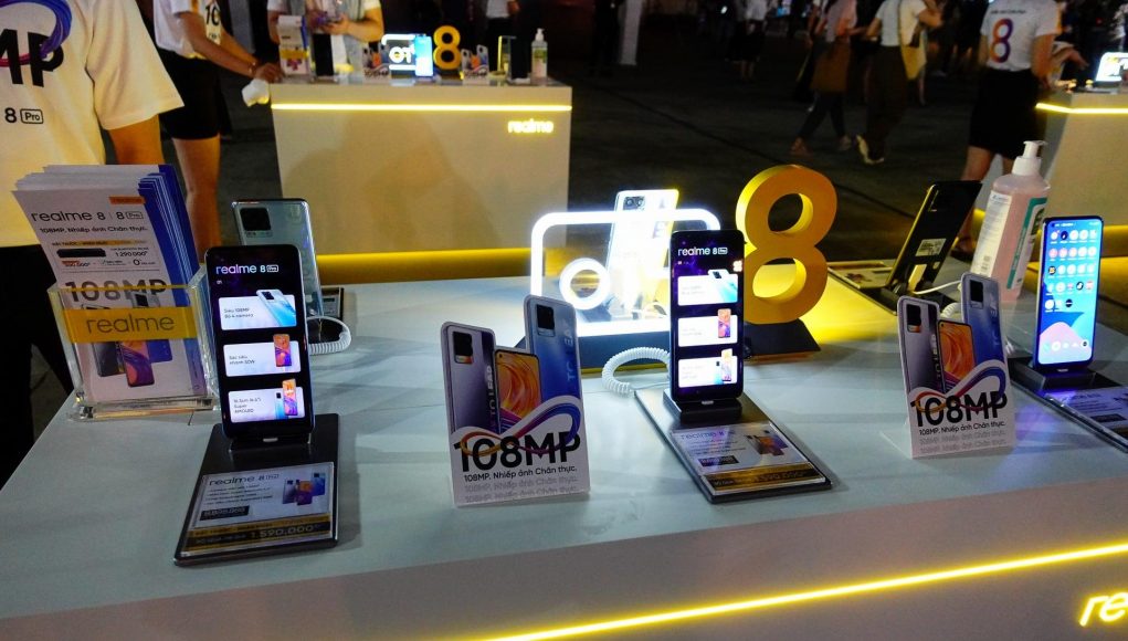 Realme công bố giá bộ đôi 8 series qua sự kiện khuấy động hoành tráng