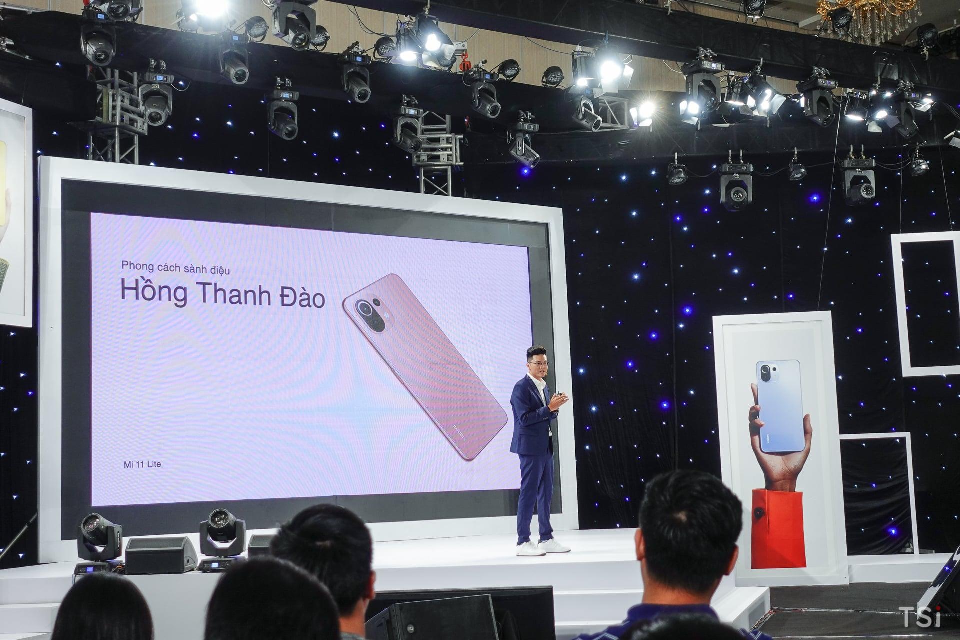 Xiaomi chính thức ra mắt Mi 11 Lite | Mi 11 Lite 5G cùng Mi Smart Band 6