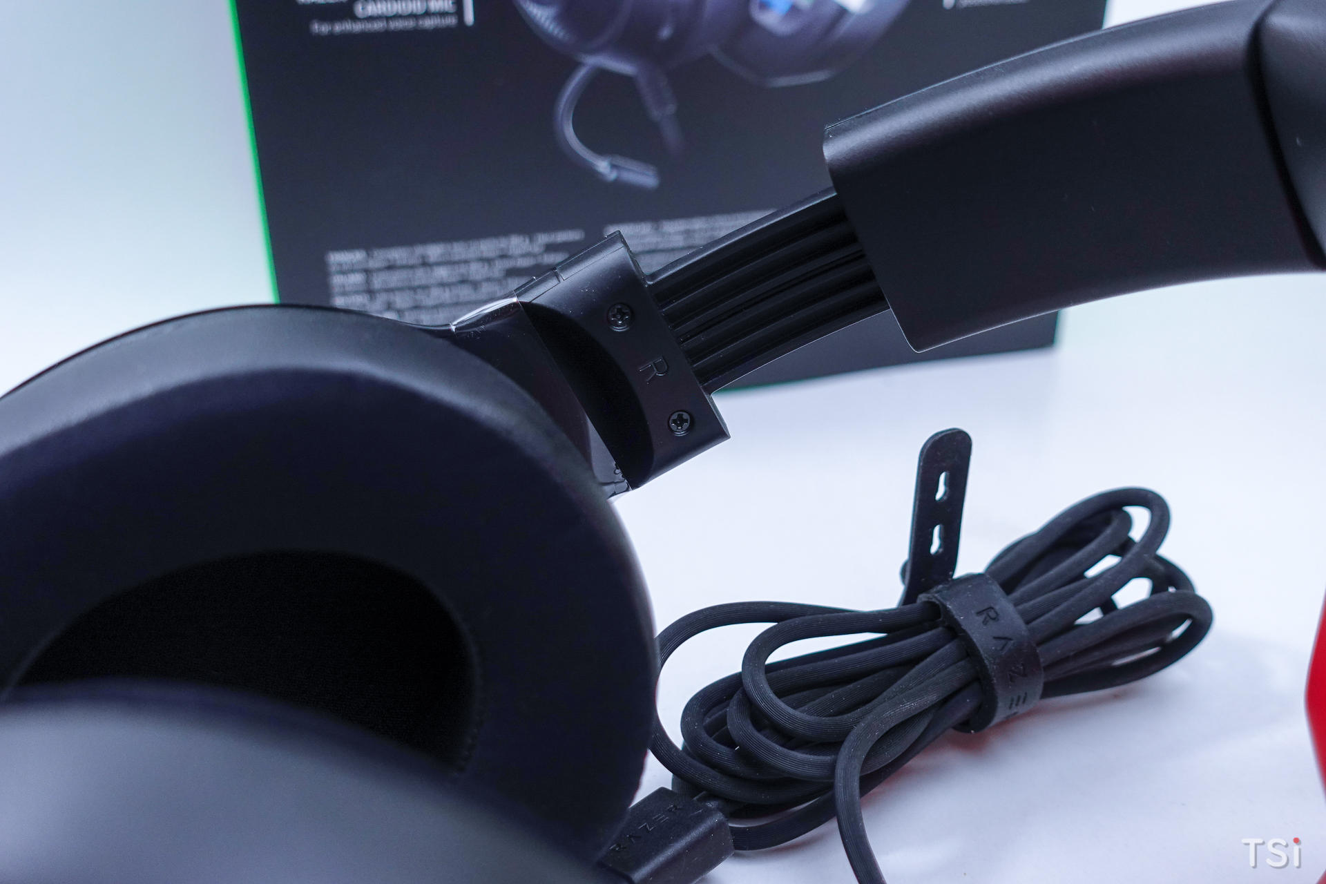 Đánh giá tai nghe Razer Kraken V3 X: nhẹ, phù hợp cho game thủ