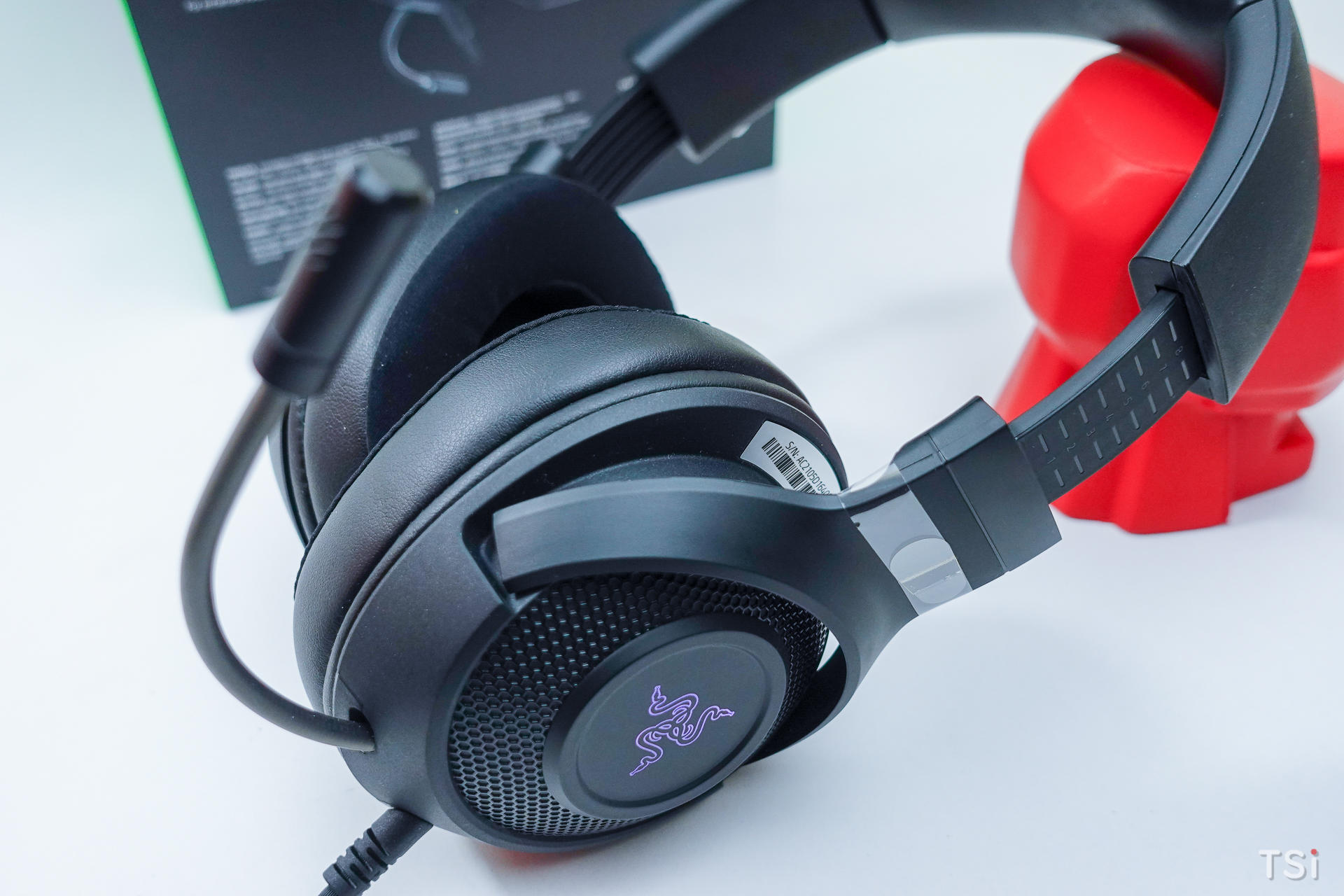 Đánh giá tai nghe Razer Kraken V3 X: nhẹ, phù hợp cho game thủ