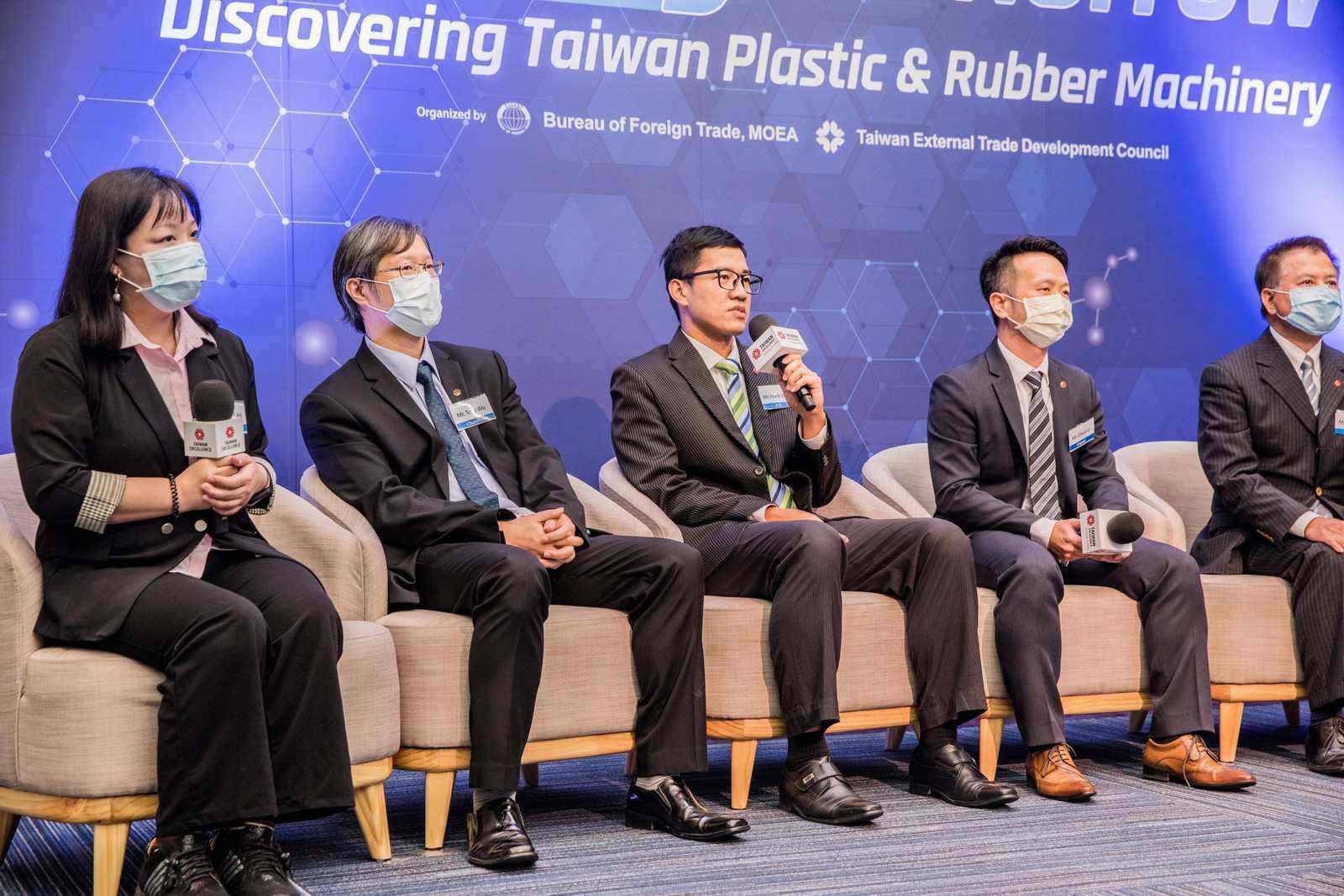 Taiwan Excellence giới thiệu công nghệ tương lai ngành sản xuất nhựa và cao su Đài Loan