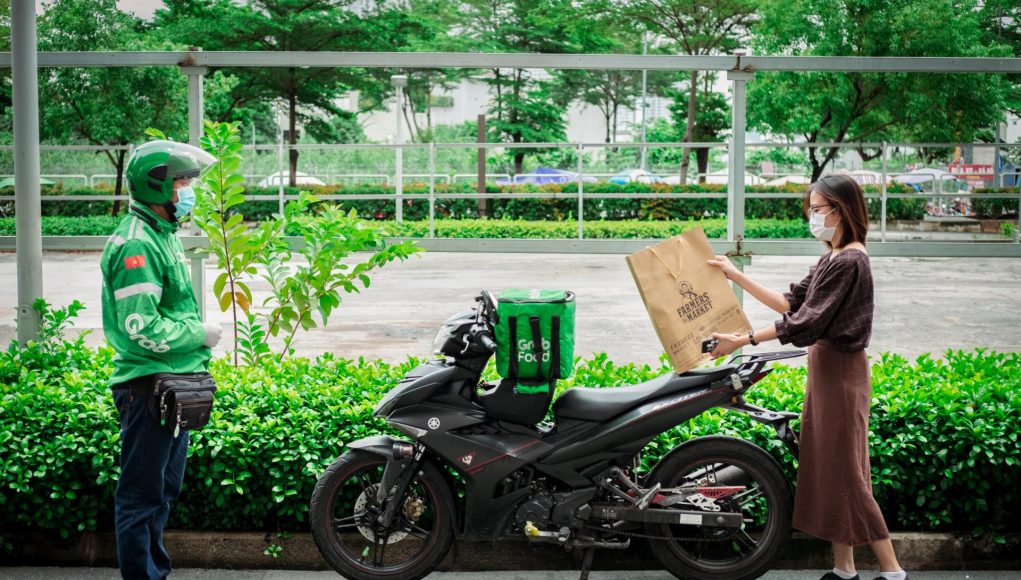 Grab mở rộng dịch vụ GrabExpress Siêu Tốc (Đồ Ăn)