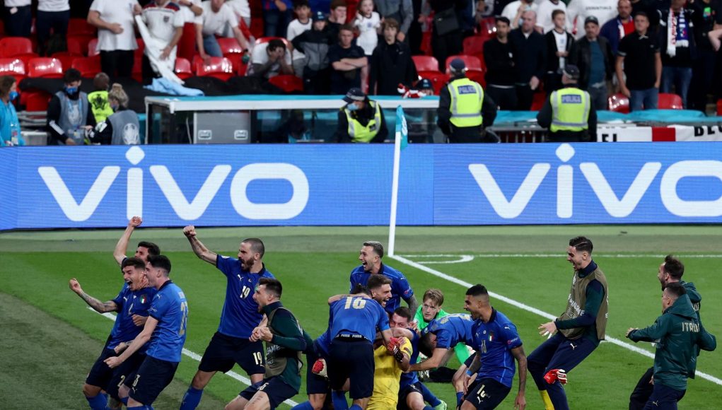 Thương hiệu vivo đồng hành tại Lễ Bế mạc UEFA EURO 2020