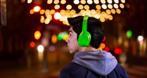 Ra mắt tai nghe Razer Opus X, giá 2,6 triệu đồng