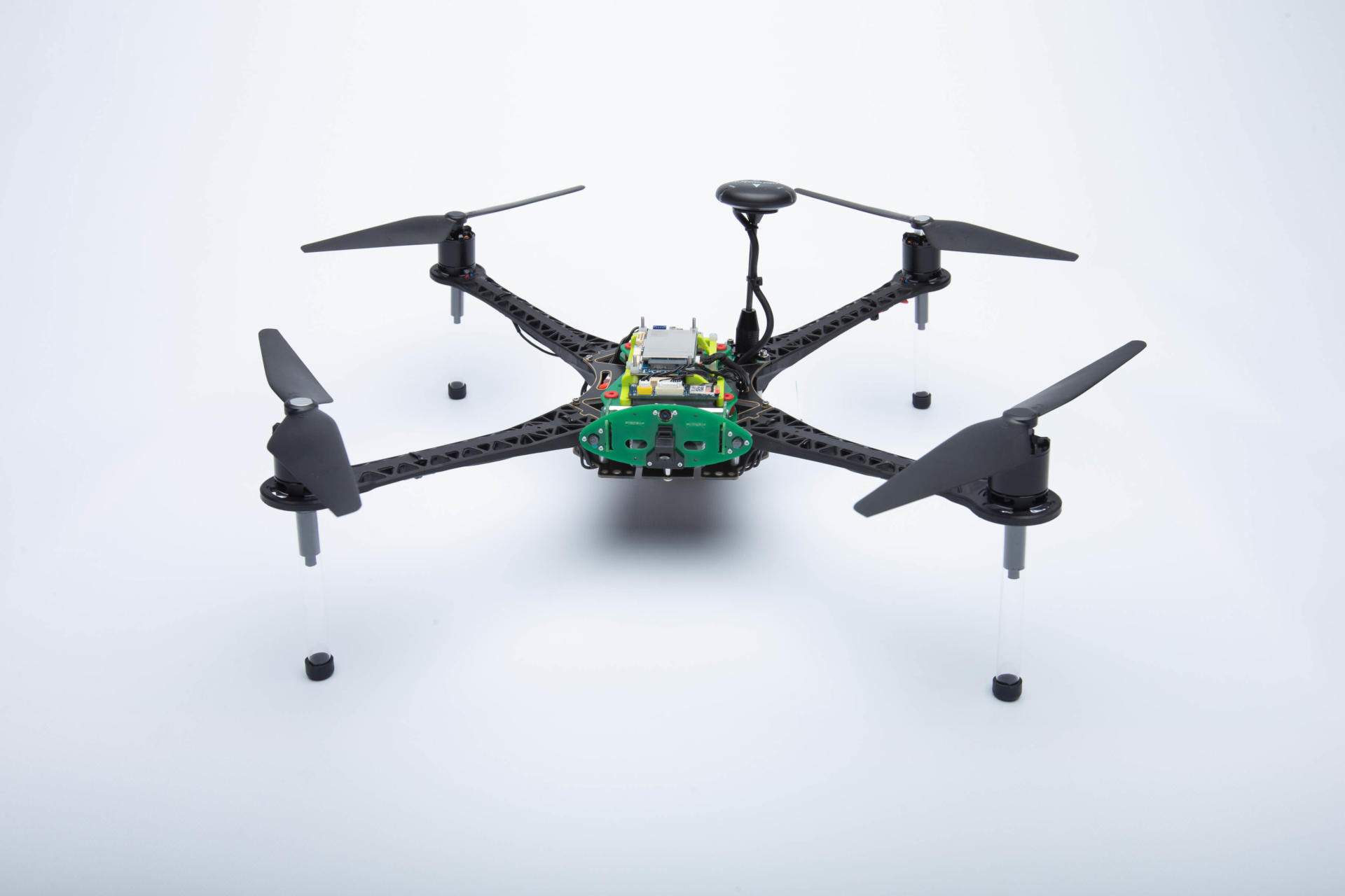 Qualcomm giới thiệu nền tảng Drone được hỗ trợ AI và 5G