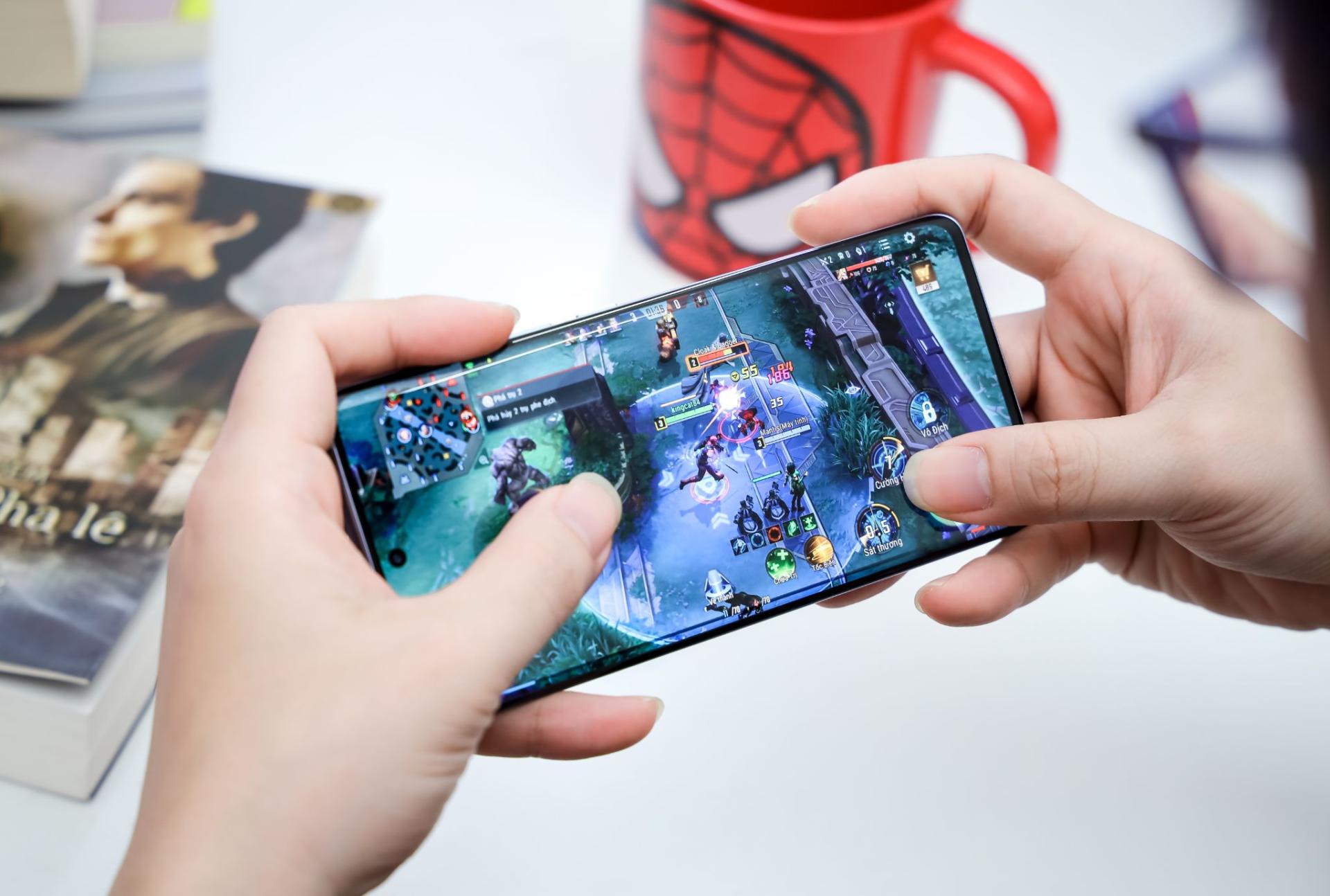 vivo khuấy động thị trường smartphone với flagship X70 Pro 