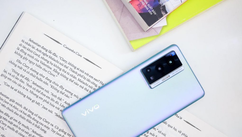 vivo khuấy động thị trường smartphone với flagship X70 Pro 