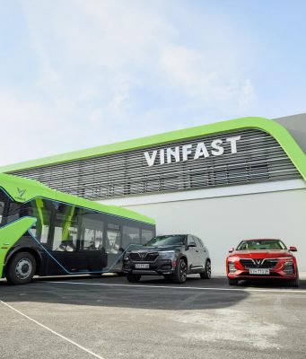 VinBus chính thức đi vào hoạt động tại Phú Quốc VinBus chính thức đi vào hoạt động tại Phú Quốc