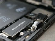 iPhone X 'độ' cổng USB-C đang được đấu giá, có người trả hơn 100 ngàn USD rồi