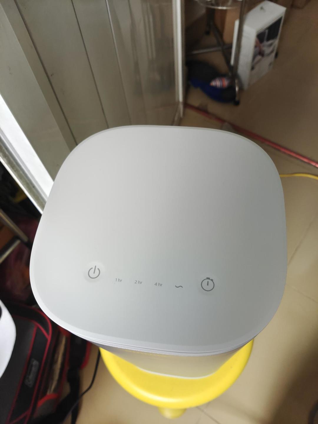 Cận cảnh máy khử trùng không khí Philips dùng tia UVC