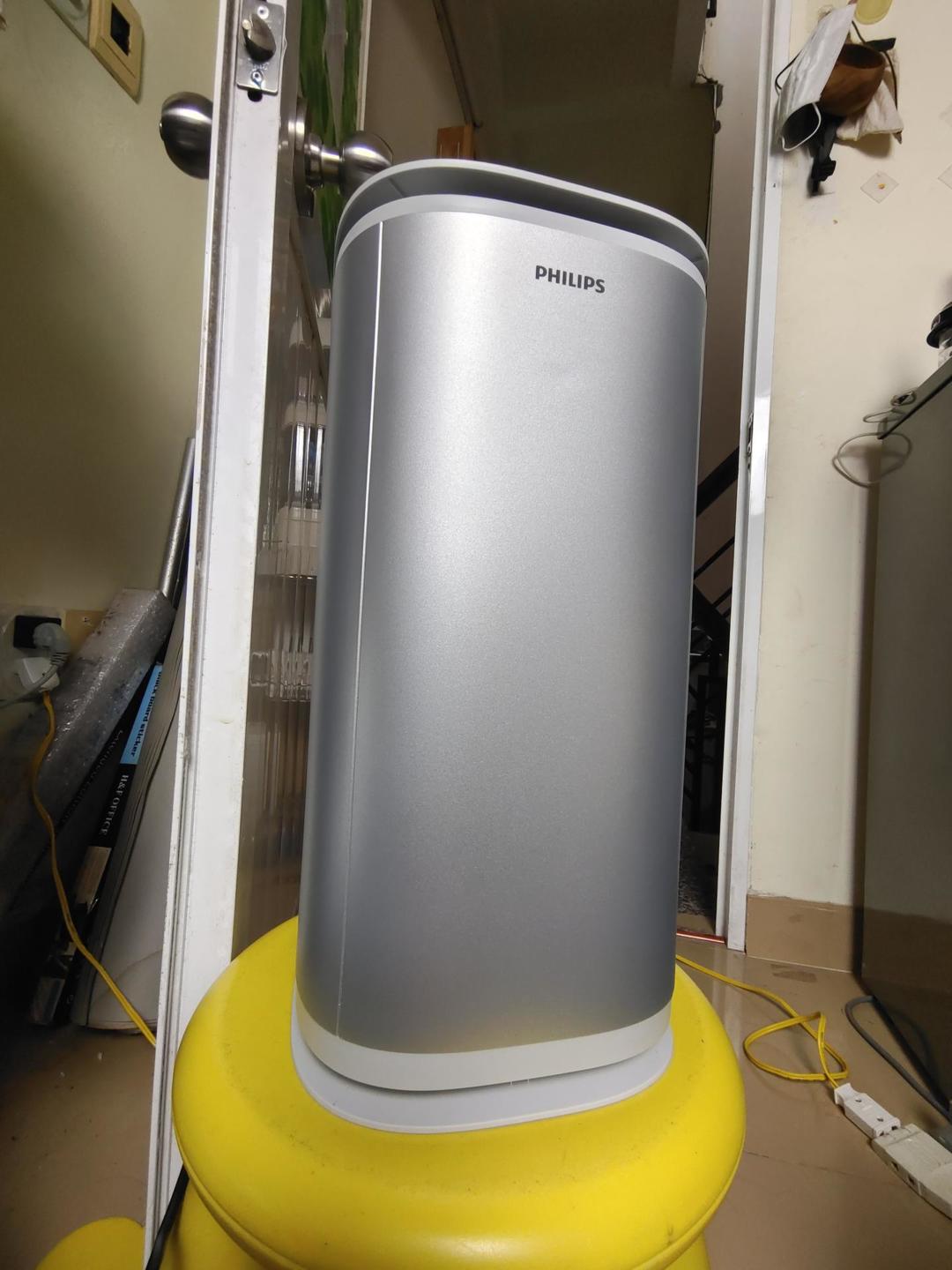 Cận cảnh máy khử trùng không khí Philips dùng tia UVC