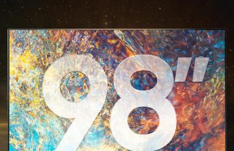 Samsung ra mắt TV 4K lớn nhất Việt Nam