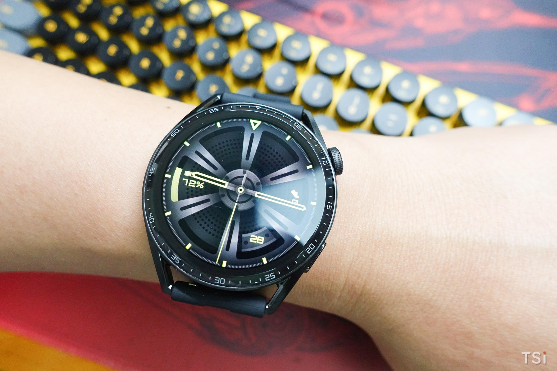 Trải nghiệm nhanh Huawei Watch GT 3 và Samsung Galaxy Watch 4