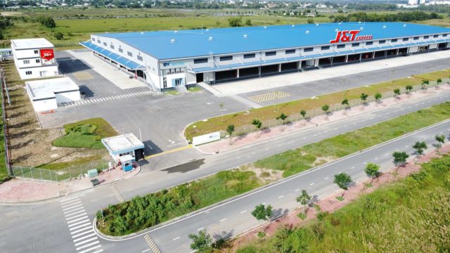 J&T Express: đầu tư trung tâm trung chuyển góp phần tăng lợi thế cạnh tranh cho các doanh nghiệp chuyển phát nhanh J&T Express: đầu tư trung tâm trung chuyển góp phần tăng lợi thế cạnh tranh cho các doanh nghiệp chuyển phát nhanh
