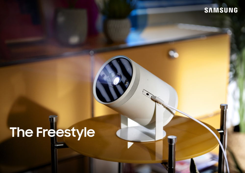 Samsung ra mắt The Freestyle, máy chiếu 100 inch bỏ túi