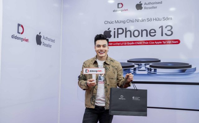 Điện thoại, MacBook giảm tiền triệu, phụ kiện giảm nửa giá dịp cận Tết Điện thoại, MacBook giảm tiền triệu, phụ kiện giảm nửa giá dịp cận Tết